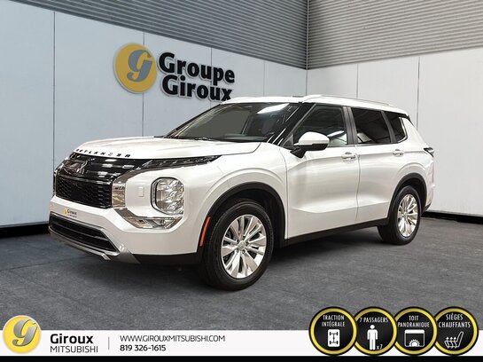 MITSUBISHI OUTLANDER SE/DIAMOND TRAI SE S-AWC 2025 Blanc