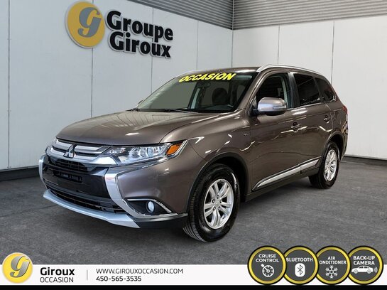 MITSUBISHI OUTLANDER SE/SEL SE AWC 4 portes 2017 Brun MITSUBISHI OUTLANDER SE/SEL SE AWC 4 portes 2017 Brun