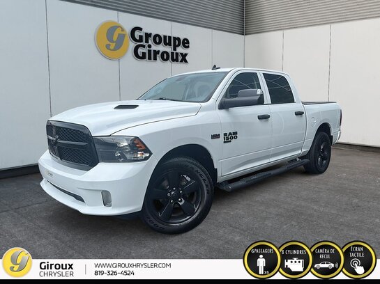 2021 RAM 1500 Classic EXPRESS CREWCAB V8 / NOUVEL ARRIVAGE ! White