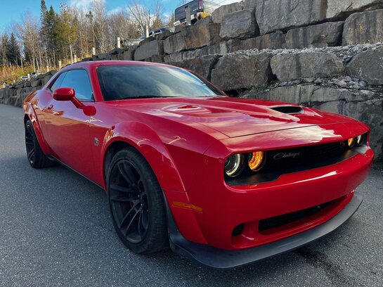 Dodge Challenger SCAT PACK 392 WIDEBODY / NOUVEL ARRIVAGE ! 2022 Rouge Dodge Challenger SCAT PACK 392 WIDEBODY / NOUVEL ARRIVAGE ! 2022 Rouge